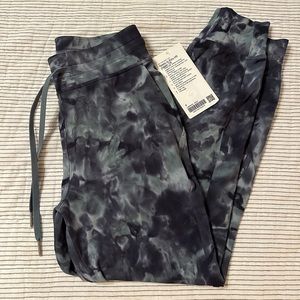 Lululemon Ready to Rulu Jogger